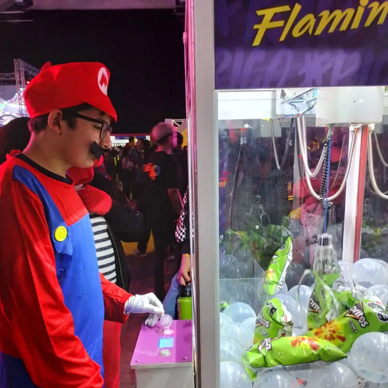 Diversión y entretenimiento con peluchera
